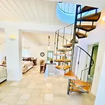 Joyanna Pool, Sea View & Olive Grove Serenity In Mani Willa *