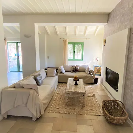 Joyanna Pool, Sea View & Olive Grove Serenity In Mani