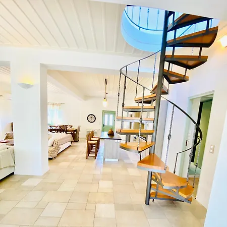 Joyanna Pool, Sea View & Olive Grove Serenity In Mani Villa *
