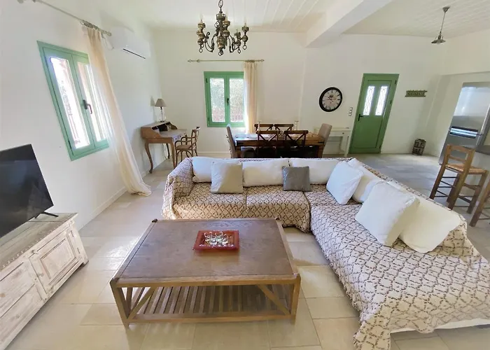 Joyanna Pool, Sea View & Olive Grove Serenity In Mani Willa Kalivia (Laconia)