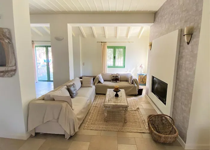 Joyanna Pool, Sea View & Olive Grove Serenity In Mani