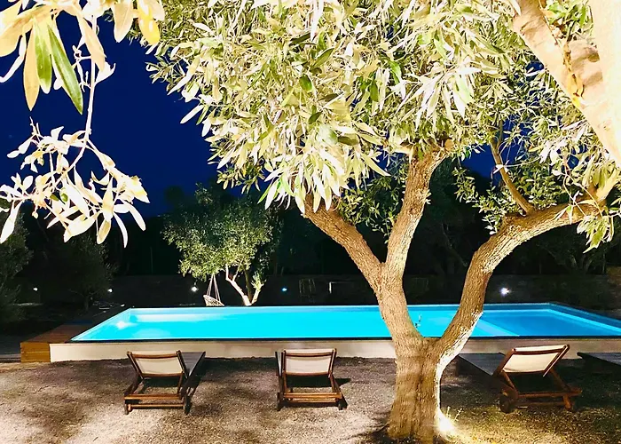 Joyanna Pool, Sea View & Olive Grove Serenity In Mani Willa