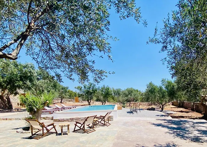 Willa Joyanna Pool, Sea View & Olive Grove Serenity In Mani